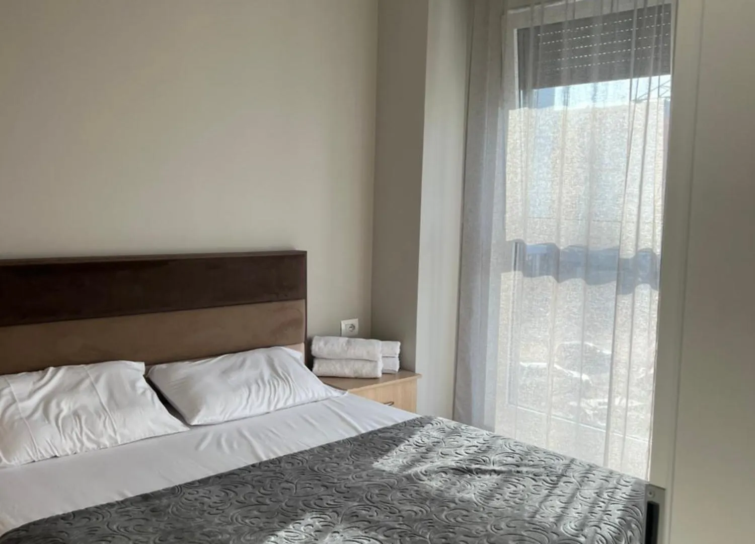 Shehu Apartment 티라나