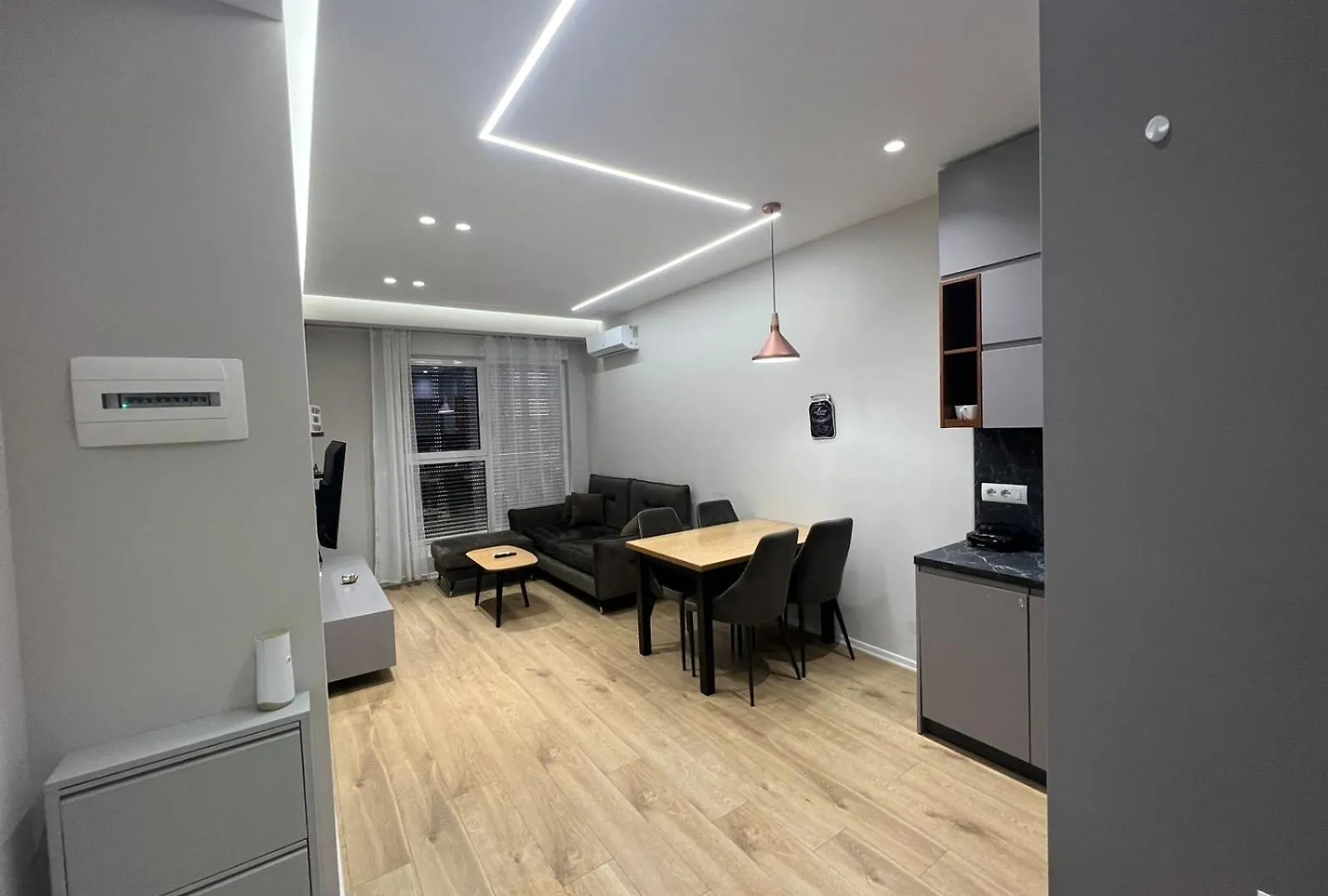 Shehu Apartment 티라나